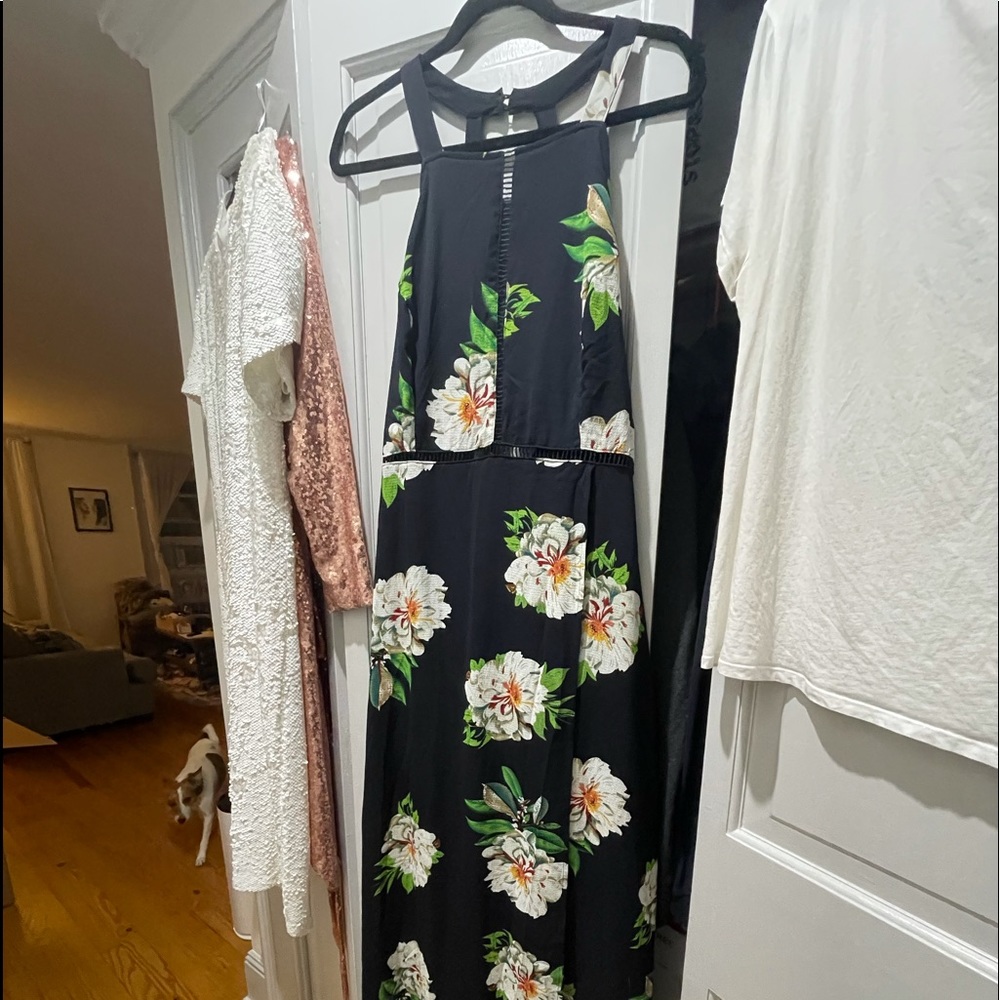 Zessica long floral black maxi dress with flowers